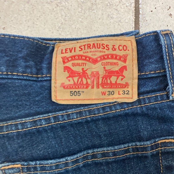 Levi’s, size 30/32 - Picture 2 of 11